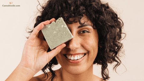CBD Facial Soap: CBD gezichtszeep voor alle huidtypes